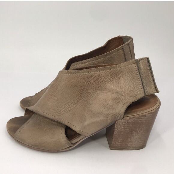 Baske Women's Tan Leather Cross Straps Block Heel Sandals Size 38 - Picture 1 of 10